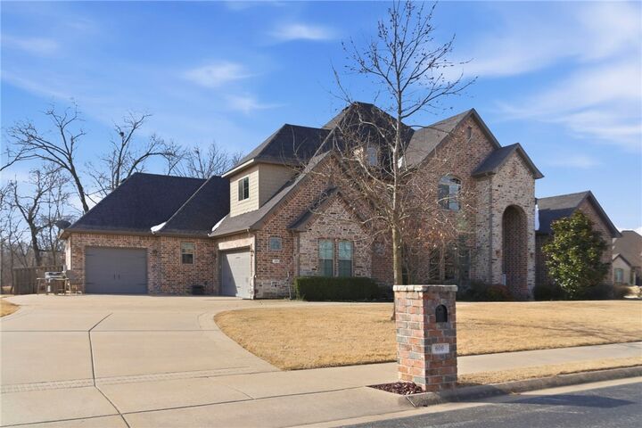 Property Photo:  600 Tall Oaks Court  AR 72719 