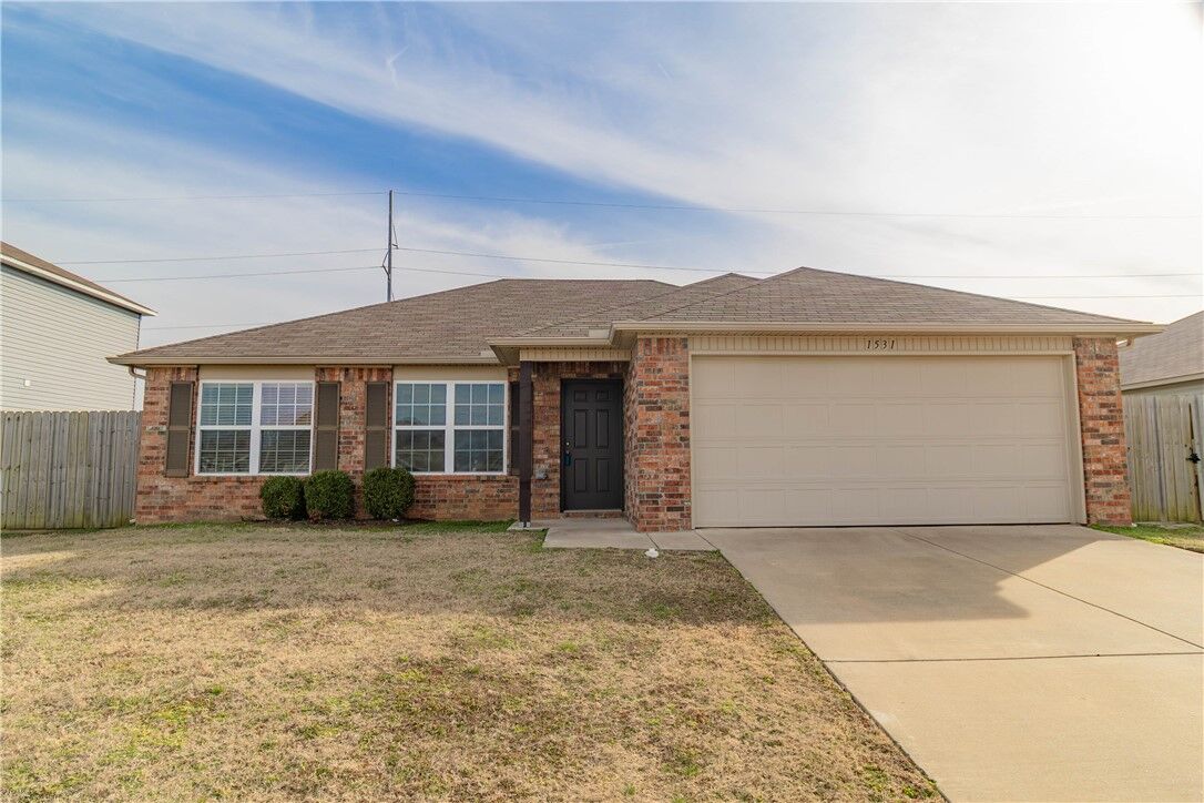 Property Photo:  1531 Scotland Drive  AR 72719 