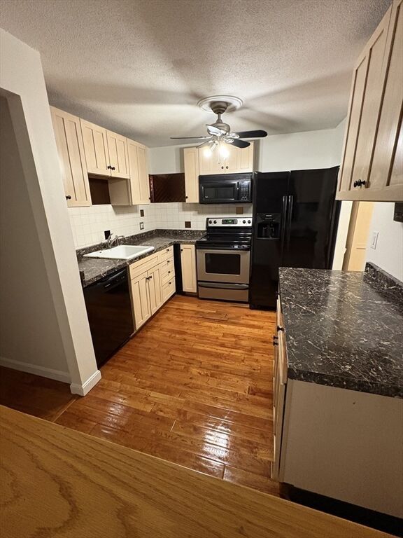 Property Photo: 64 Carter Street 7 MA 01950