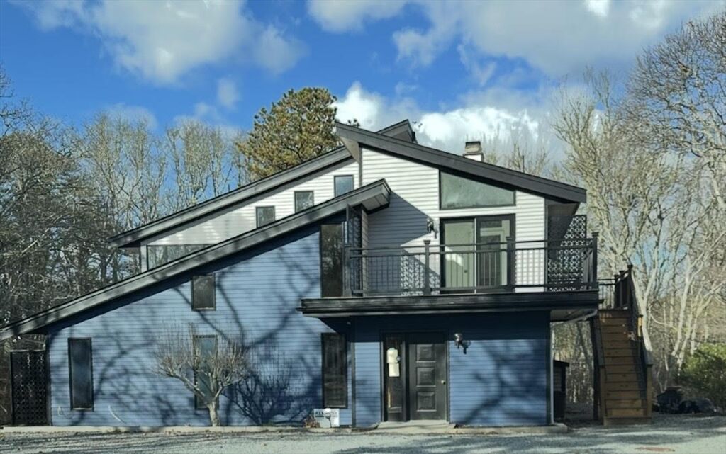 Property Photo:  86 Harry Kemp Way B  MA 02657 