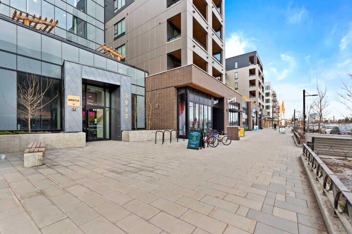 Property Photo:  3932 University Avenue NW 310  AB T3B 6P6 