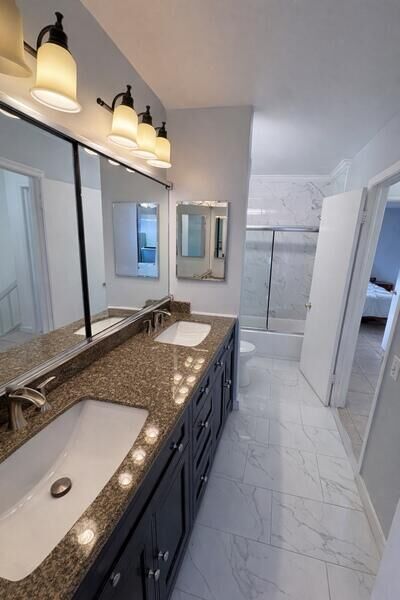 Property Photo:  4581 Holly Lake Drive  FL 33463 