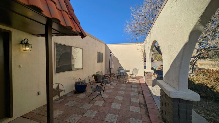 Property Photo:  4221 N Blackhawk Drive  NM 88061 