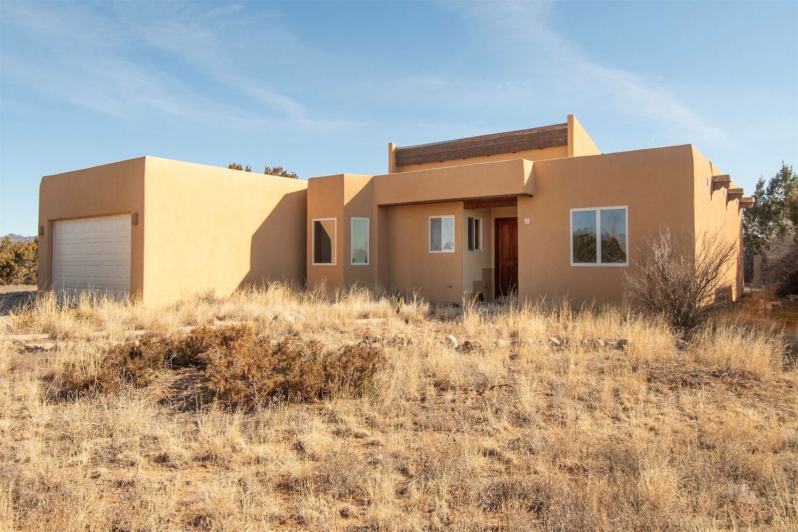 Property Photo:  7 Hidalgo Court  NM 87508 