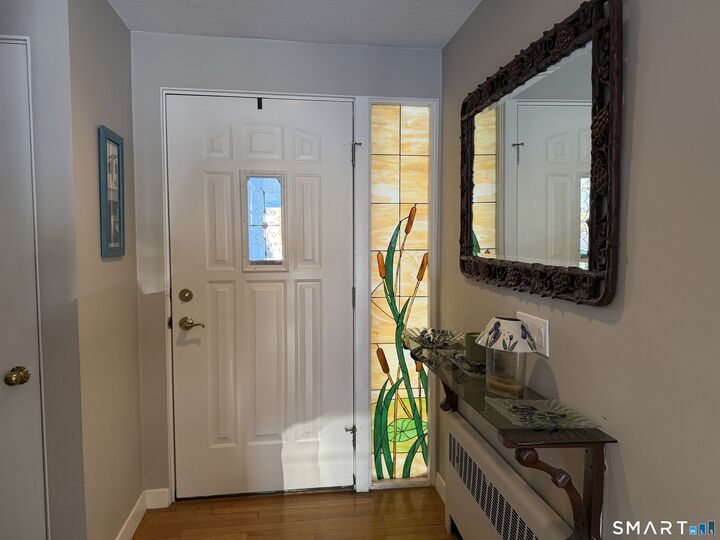 Property Photo:  130 Parkway South  CT 06320 
