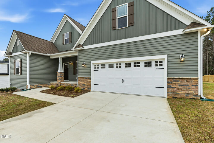 Property Photo: 146 Seahawk Way NC 27597