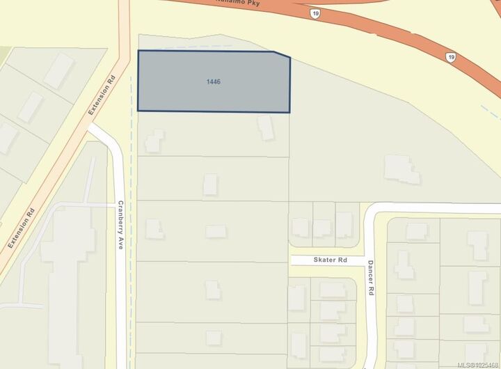 Property Photo:  1446 Cranberry Ave  BC V9R 6R7 