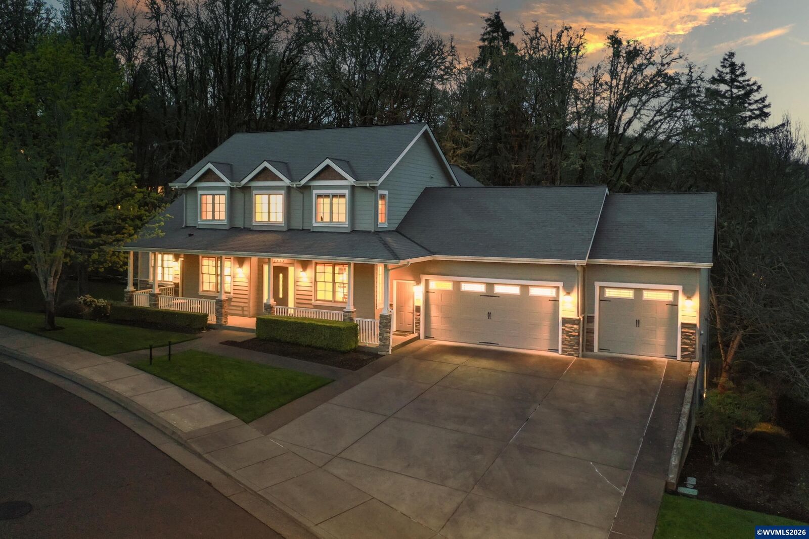 Property Photo:  3755 NW Lark Pl  OR 97330 