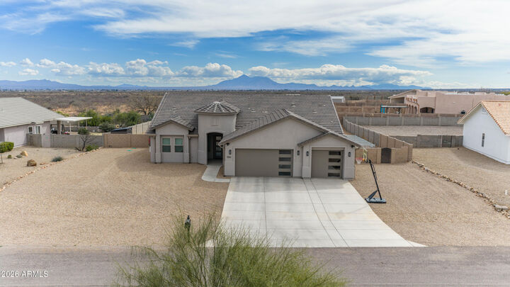 Property Photo:  5556 E Wisteria Court  AZ 85650 