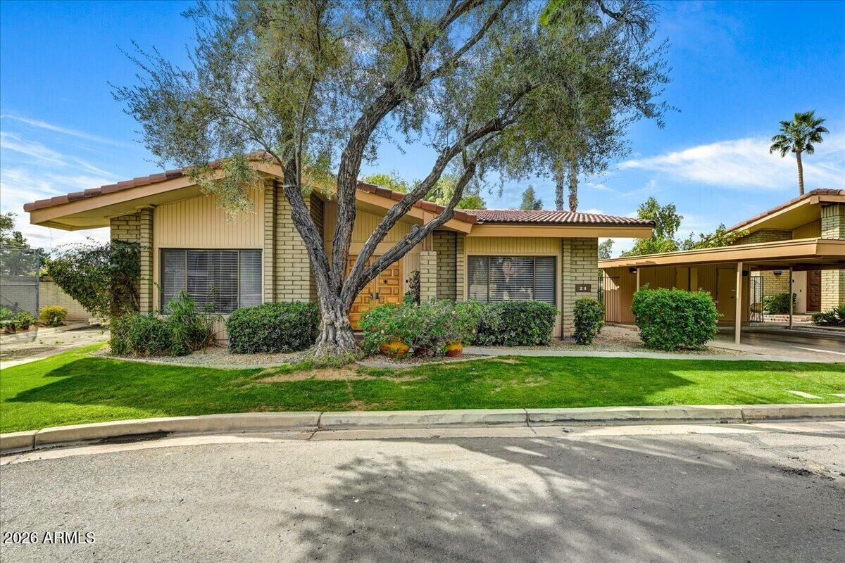 Property Photo:  4525 N 66th Street 24  AZ 85251 