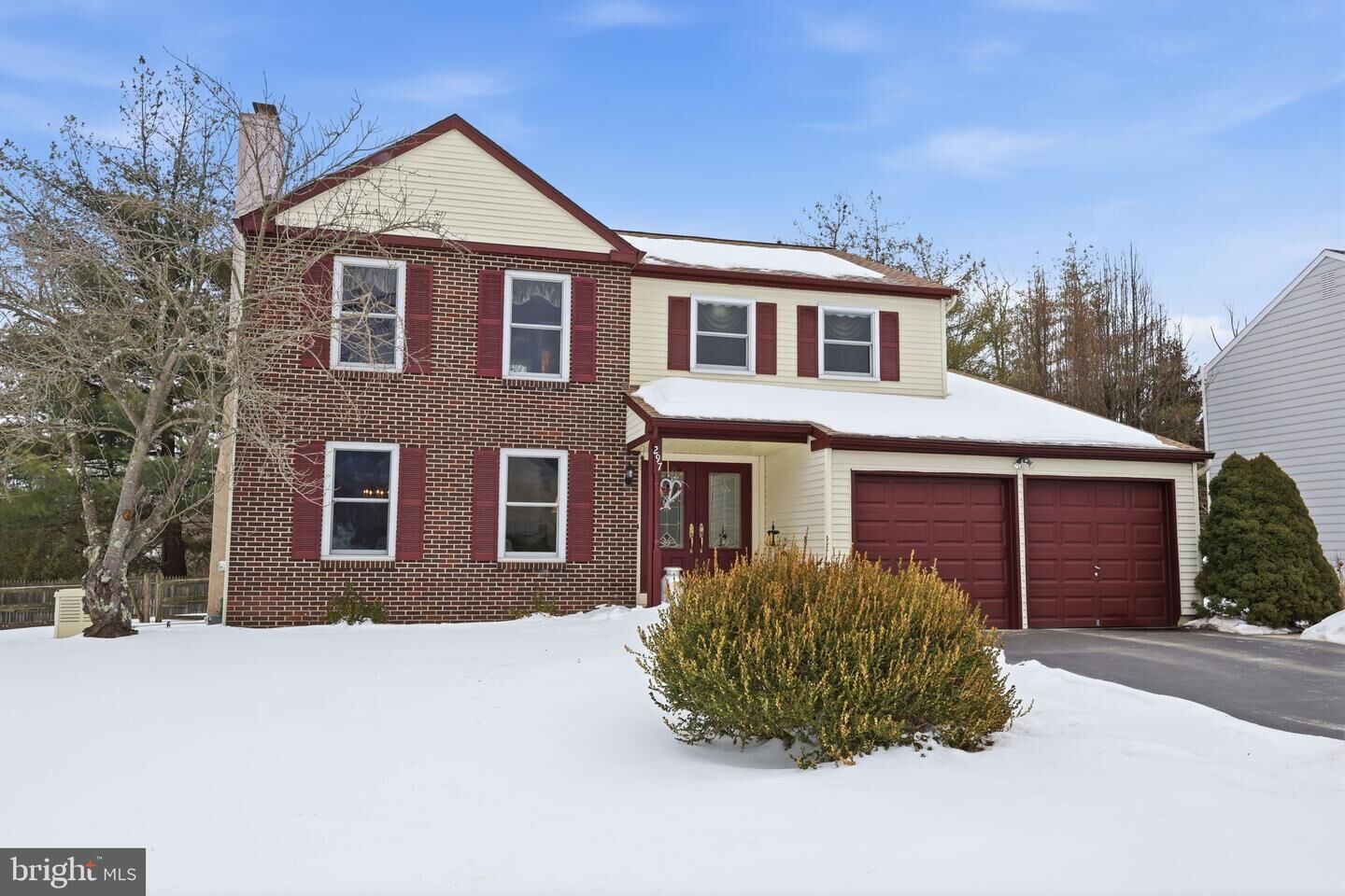 Property Photo:  297 Cliveden Drive  PA 18940 