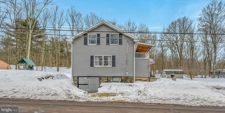 Property Photo:  406 Reyburn Road  PA 18655 