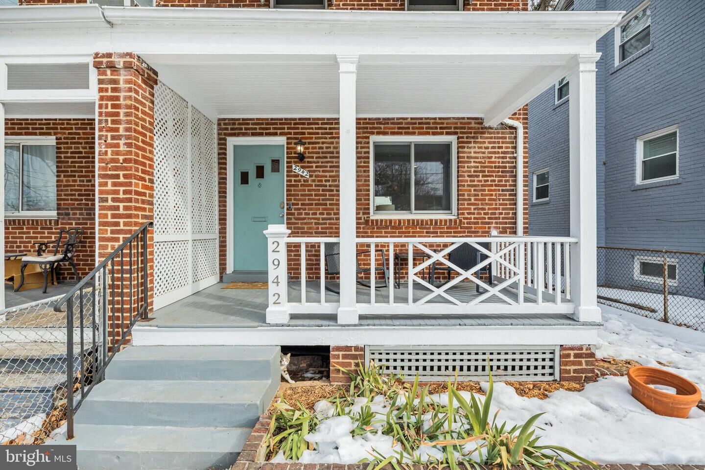 Property Photo:  2942 M Street SE  DC 20019 