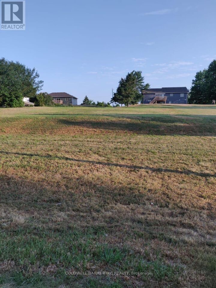 Property Photo:  00 Bayview Drive  ON K7R 3K8 