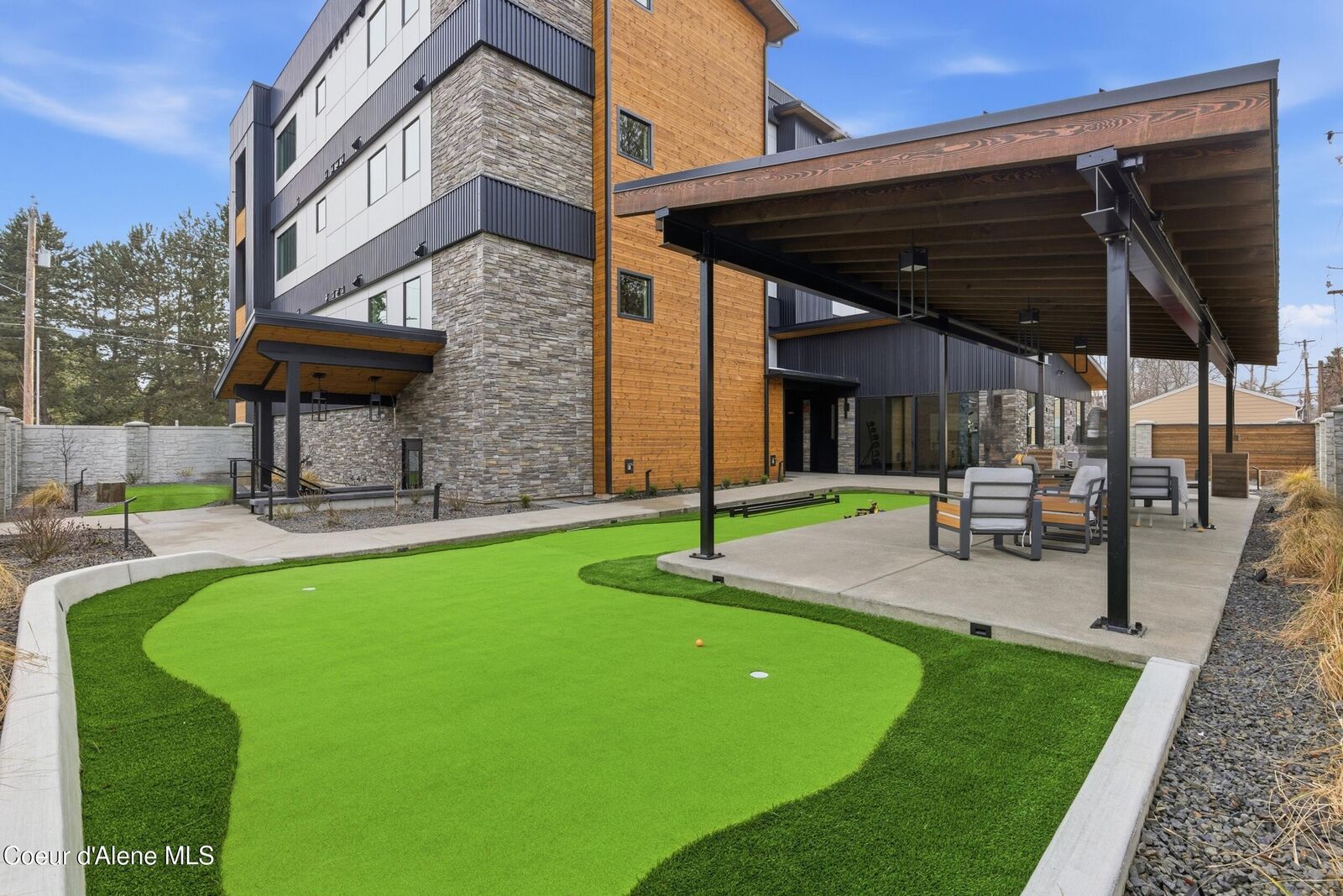 Property Photo: 2023 E Mullan Ave ID 83814