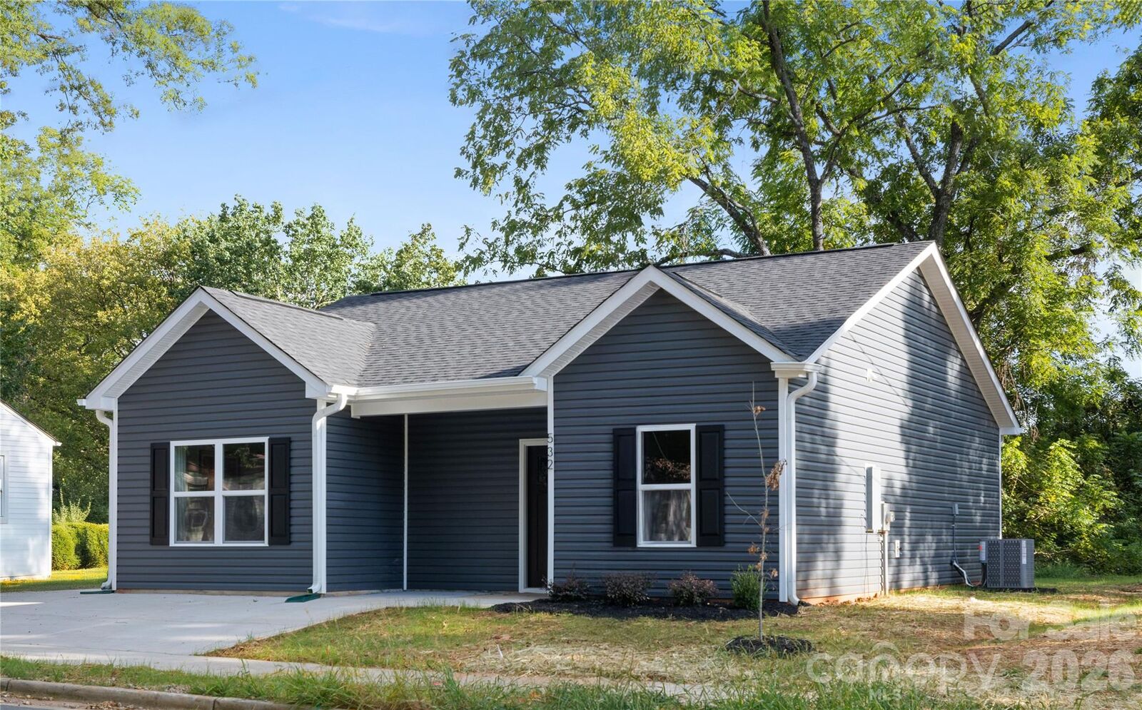 Property Photo: 2000 Juniper Drive NC 28269