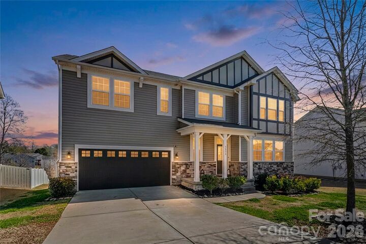 Property Photo: 9032 Willowfield Drive NC 28269