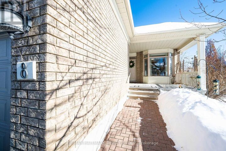 Property Photo:  8 Waterford Way  ON K2E 7V4 
