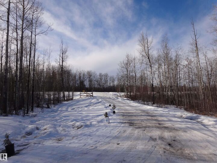 Property Photo: 55303 Rge Rd 13 AB T0E 1V0
