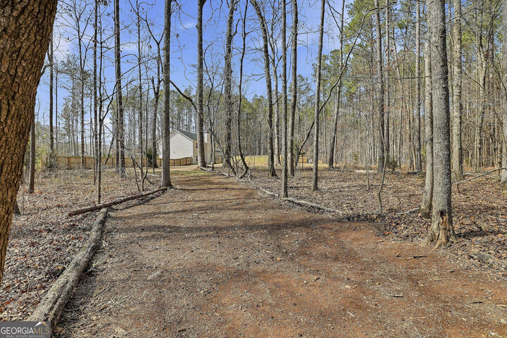 Property Photo:  19 Allison Road  GA 30259 