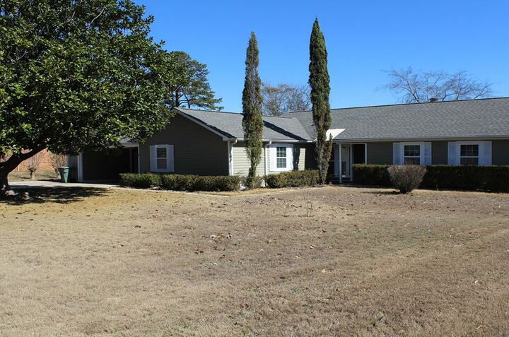 Property Photo:  267 Barbara Road  AL 36360 