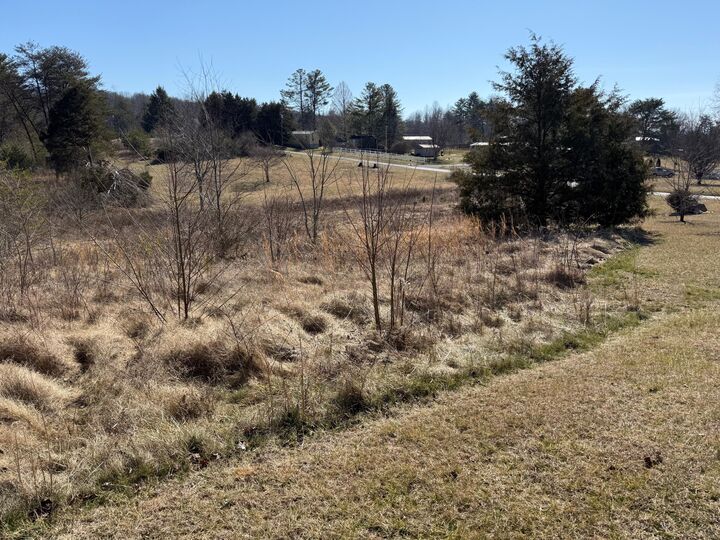 Property Photo: 7 Crockett Lake Drive TN 38572