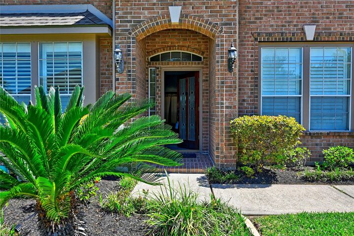 Property Photo:  1415 Crystal Lake Circle E  TX 77584 