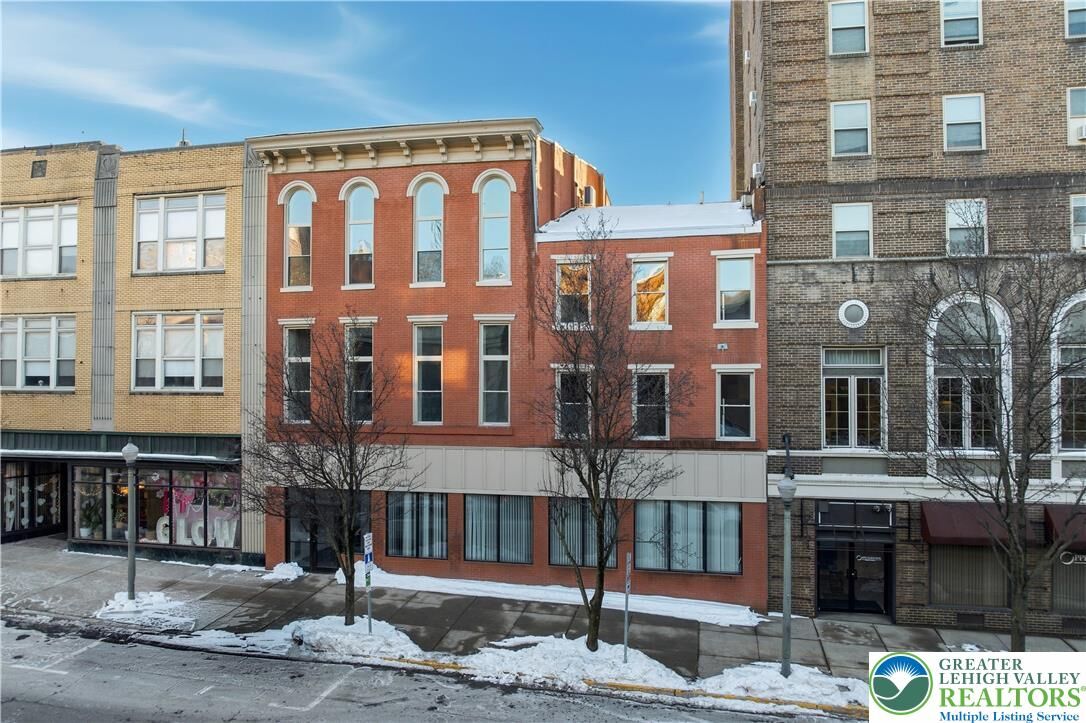 Property Photo:  109 S Centre Street 2  PA 17901 