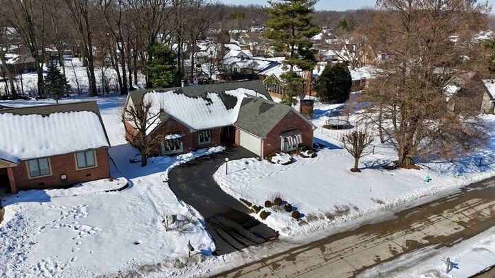 Property Photo:  8512 Gallant Fox Drive  IN 46217 