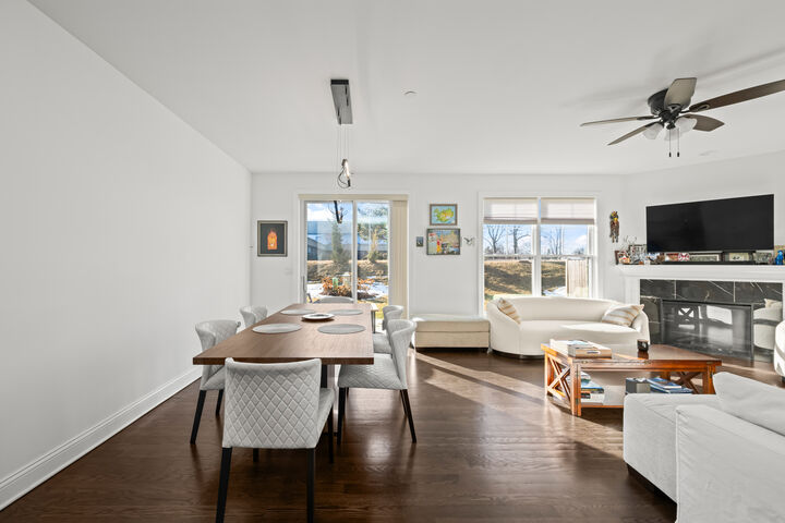 Property Photo: 1585 Dakota Drive IL 60007