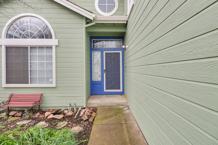 Property Photo:  2773 Costa Court  CA 95691 