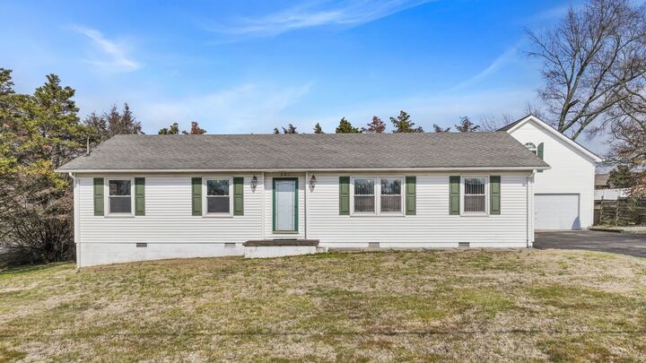 Property Photo: 201 Stardust Dr TN 37160