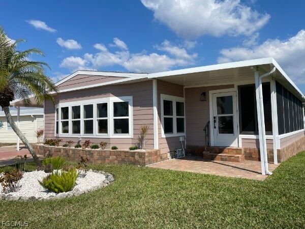 Property Photo: 17521 Bryan Court FL 33931