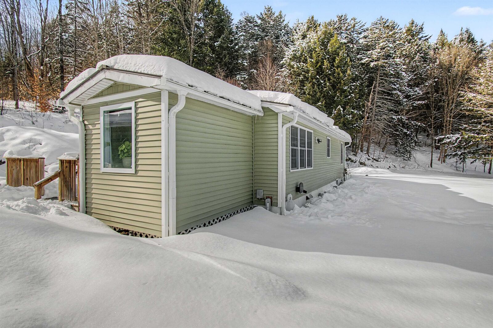 Property Photo:  1572 Chandler Road  VT 05663 