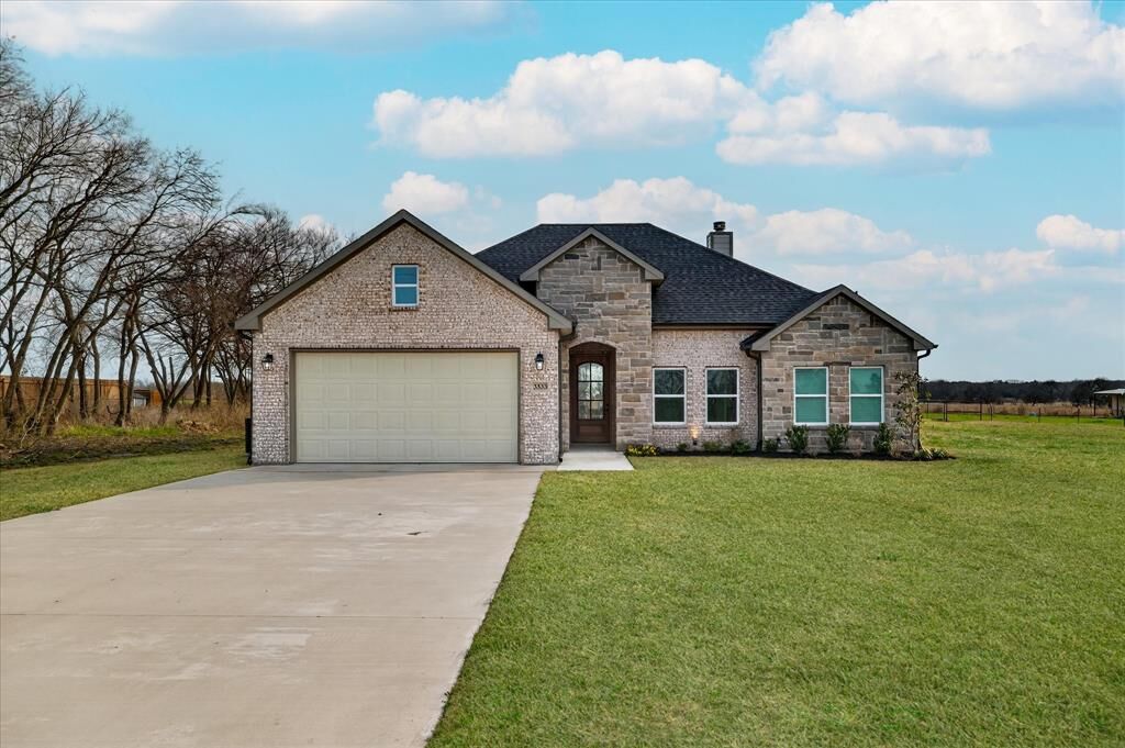Property Photo:  3533 County Road 1092  TX 75423 