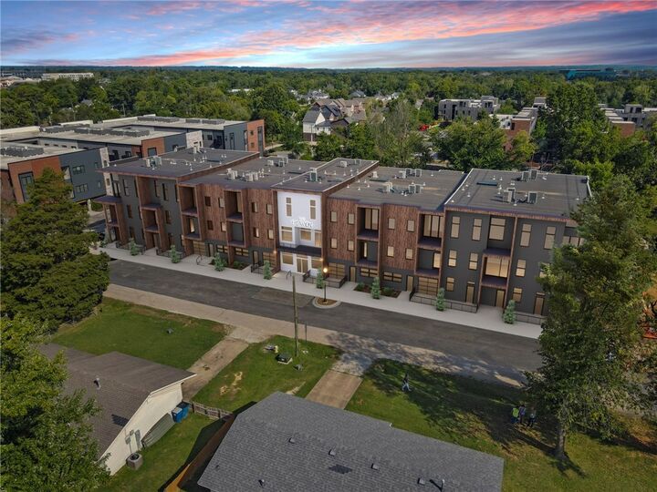 Property Photo: 905 SE 4th Street 112 AR 72712