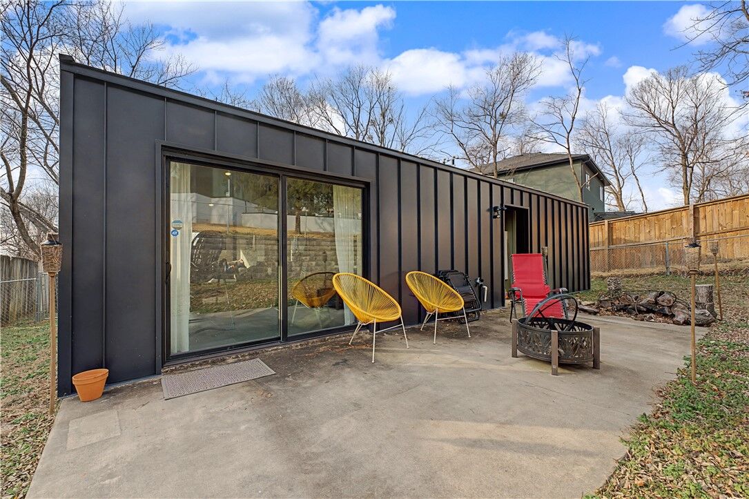 Property Photo: 560 N Fallin Avenue AR 72701