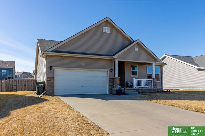 Property Photo:  2205 Alexandra Road  NE 68133 