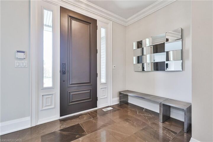 Property Photo: 283 Jennings Crescent ON L6L 1W3