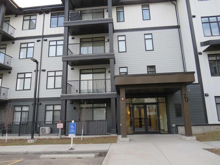 Property Photo: 70 Sage Hill Walk NW 403 AB T3R 2H6