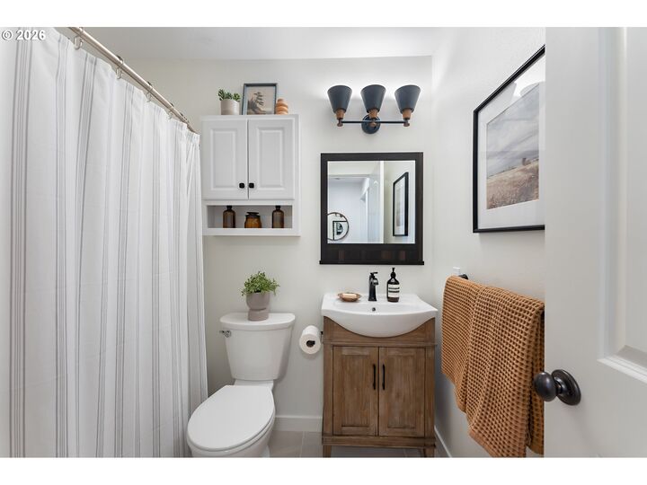 Property Photo:  8682 N Willamette Blvd  OR 97203 