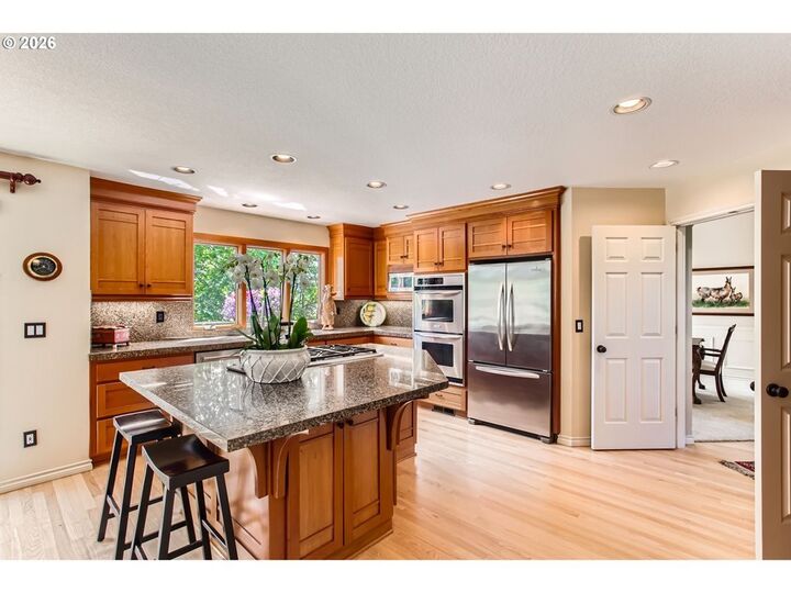 Property Photo:  9122 NW Wood Rose Loop  OR 97229 