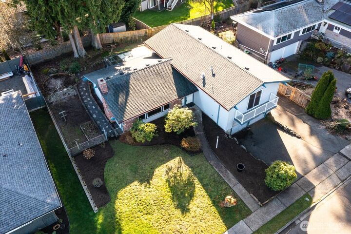 Property Photo: 10523 NE 197th Street WA 98011