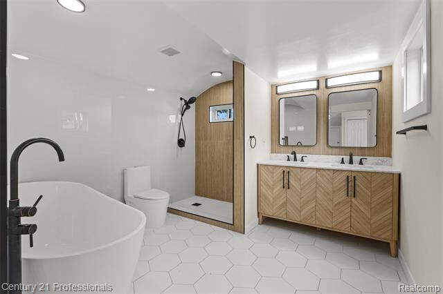 Property Photo:  16809 Woodingham Drive  MI 48221 