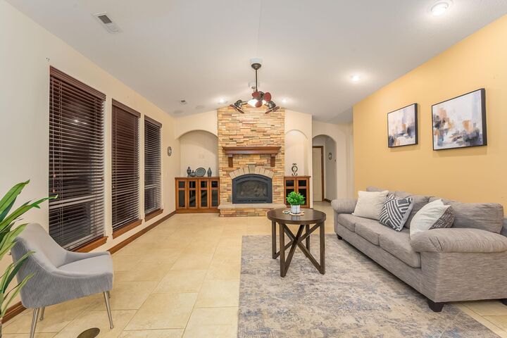 Property Photo: 3209 S Bolin Dr KS 67215-1025