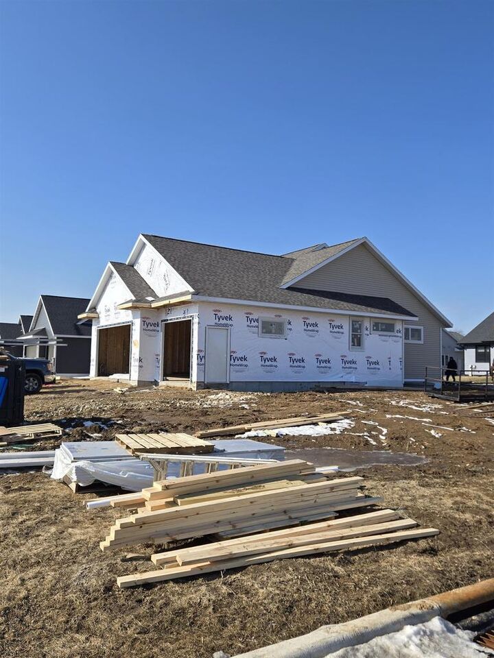 Property Photo:  3613 Samson Drive  WI 53563 