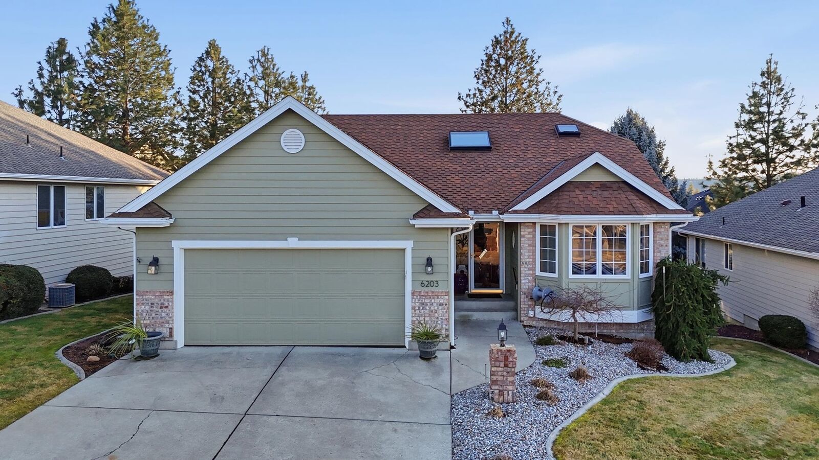 Property Photo:  6203 W Shawnee Ave  WA 99208 