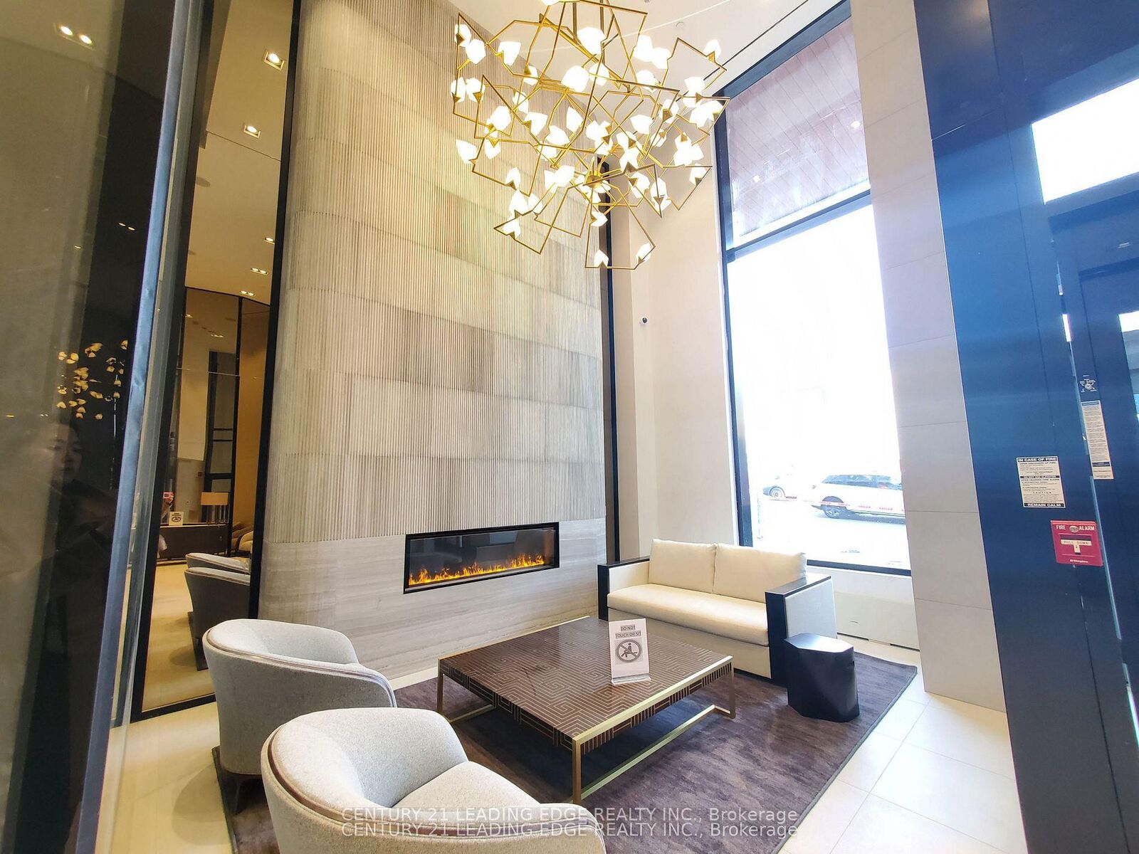 Property Photo:  2020 Bathurst Street 328  ON M5P 0A6 