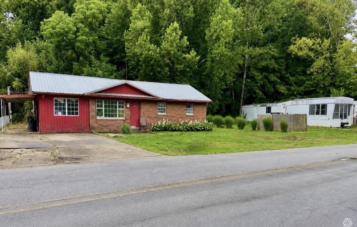 Property Photo:  2412 Shopes Creek Road  KY 41102 