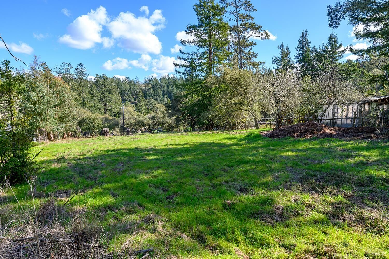Property Photo:  1120 W Sexton Road  CA 95472 